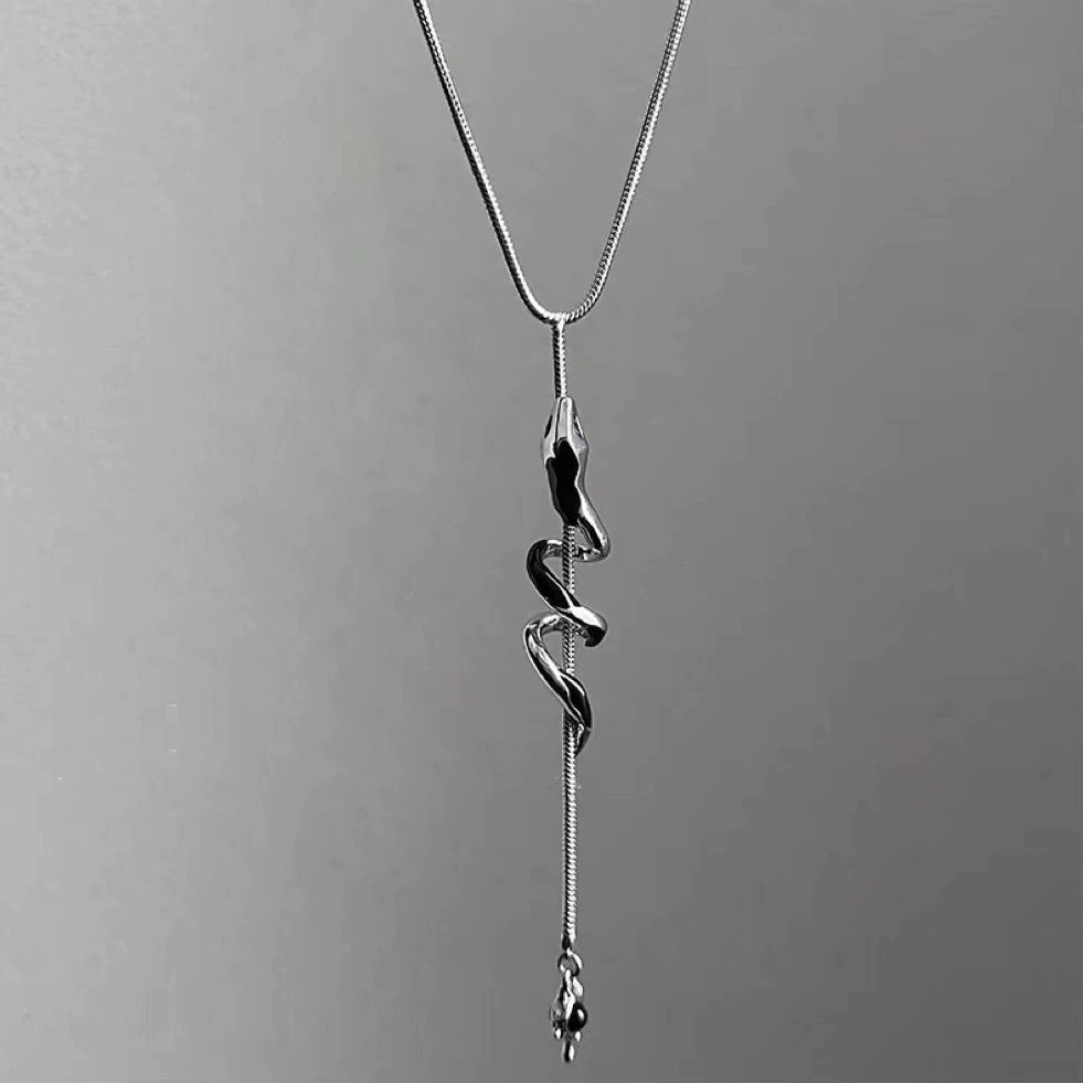 Cool Spirit Snake Dark Ins Concave Shape Ear Hanging